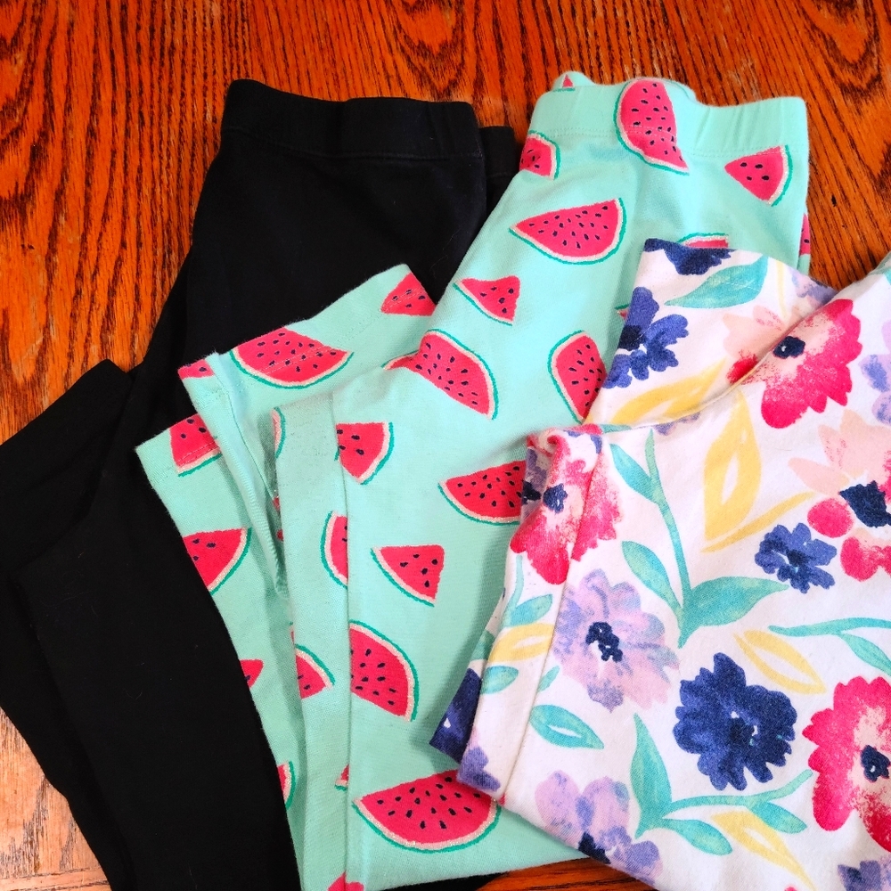 4 pair of cropped girls leggings